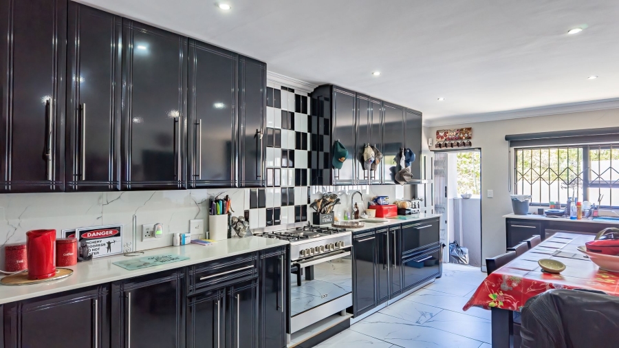 3 Bedroom Property for Sale in Cashan North West